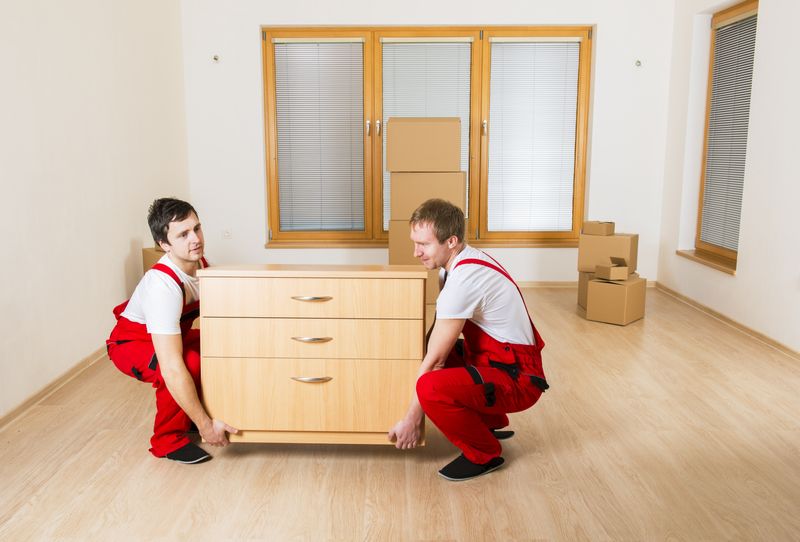 T4nTPlkayXBjjGym8_AXv - EZ Movers | New Orleans Moving Company