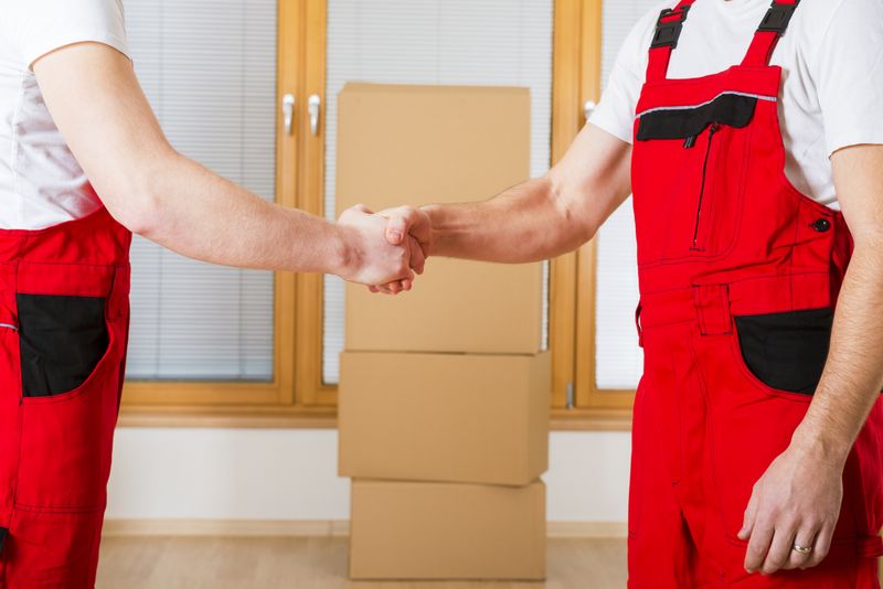 eYynkkJnFdJgCPVS9nGhR - EZ Movers | New Orleans Moving Company